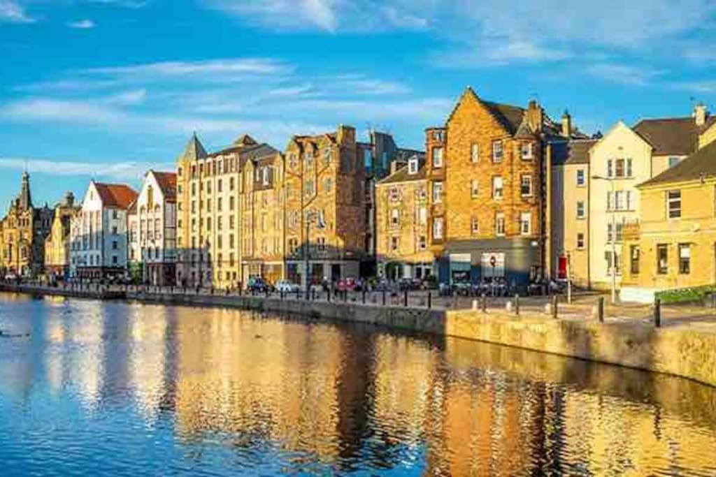 Spacious 2 Bed, 2 Bath -the Shore, Leith Апартаменты *